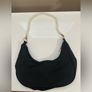 Elegant Black Women's Bag with Pearl Strap